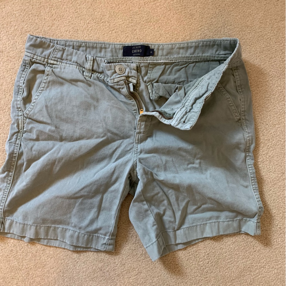 J. Crew | Chino Cotton Shorts Green 7” Inseam Size 6